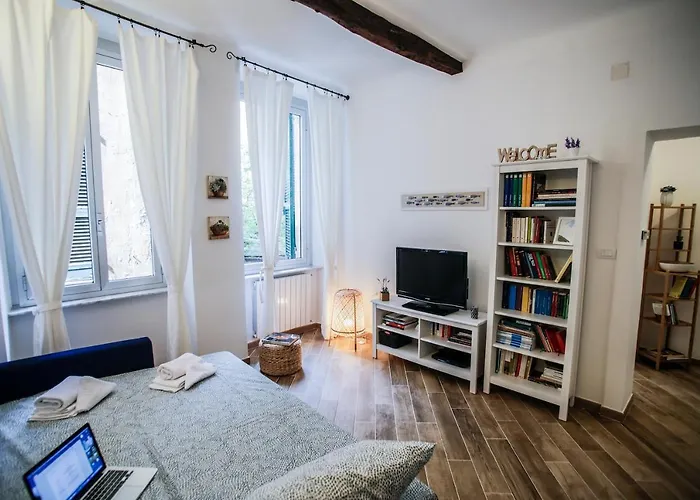 Apartman Vivi Nel Cuore Del Centro Storico Di *