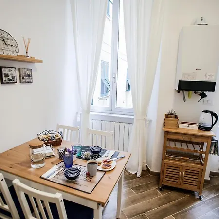 Vivi Nel Cuore Del Centro Storico Di Génova